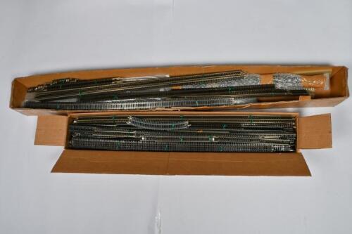 TRACKS: Two boxes of Atlas 168 code Super-Flex nickel silver train tracks, approx. 200