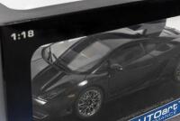 LAMBORGHINI: A NOS 1:18 scale Autoart Lamborghini Gallardo - 3