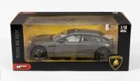LAMBORGHINI: A NOS 1:18 scale Mondo Motors, Lamborghini Estoque