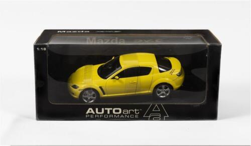 MAZDA: A NOS 1:18 scale Autoart Mazda RX-8