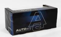 LEXUS: A NOS 1:18 scale Lexus IS 300 - 2