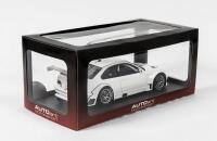 BMW: A NOS 1:18 scale Autoart BMW M3 GTR - 2