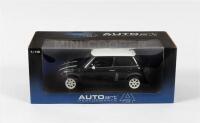 BMW: A v 1:18 scale Autoart BMW Mini Cooper