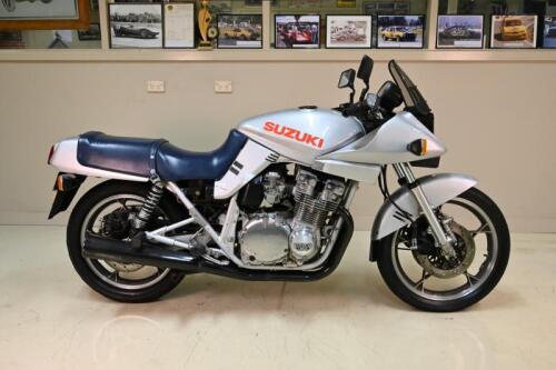 1982 SUZUKI GSX750SZ &lsquo;KATANA&rsquo; - 750cc version of the legendary Suzuki Katana (One owner motorcycle for over 38 years)