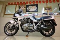 1982 SUZUKI GSX750SZ &lsquo;KATANA&rsquo; - 750cc version of the legendary Suzuki Katana (One owner motorcycle for over 38 years) - 7