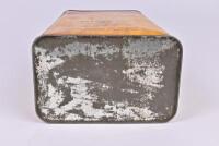 SHELL: A one gallon Shell Vitrea Oil 27 tin - 6