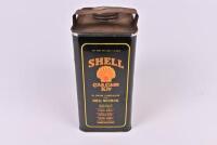 SHELL: A small early Shell Car Care Kit with affixed label to lid - 4