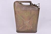 ATLANTIC: A 4 gallon hand painted period Atlantic Motor Oil S.A.E 40 jerry can - 4