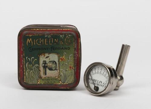 MICHELIN: A circa 1900 Michelin & Cie tyre pressure gauge