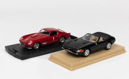 FERRARI: Two 1:43 scale die-cast models of Ferrari 250 GT Berlinetta tour de France and a Daytona Spyder in cases