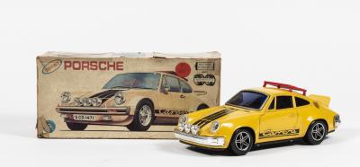 PORSCHE: A 1970s Action In The Alps Touch-O-Matic battery operated Porsche 911 Carrera