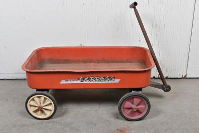 KRANE EXPRESS RED WAGON: A 1950's Krane Express Little Red Wagon.