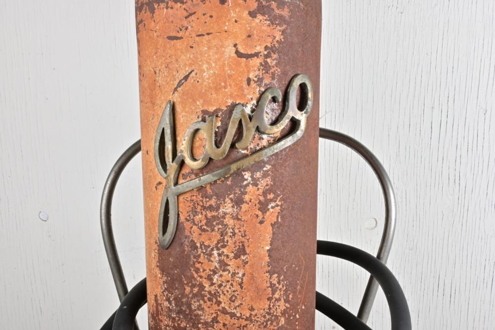 JASCO: A large early Jasco grease pump (94cm high) - Current price: $15