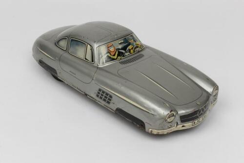 MERCEDES: A 1956s tin toy of a Mercedes 300SL Gullwing by Arnold, Western Germany