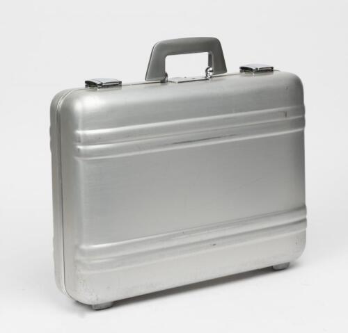 BRIEFCASES: A vintage aluminium Zero Halliburton Elite attach&eacute; briefcase (more images added)