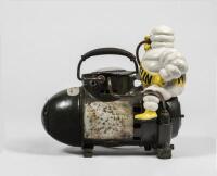 MICHELIN: A circa 1920's electric Michelin portable compressor - 3