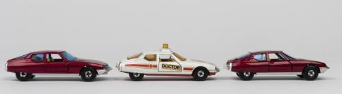 CITROEN: Three 1970s 1:43 scale die-cast model toys of a Citroen SM by Matchbox