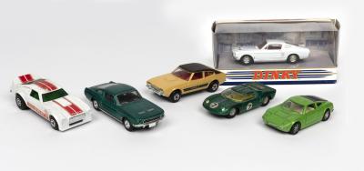 FORD: A collection of five 1:43 scale die-cast model toys of Fords, 1970s and later