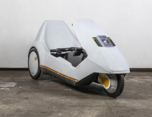 SINCLAIR C5: A 1985 Sinclair C5 250 watt electrically assisted pedal cycle by Sir Clive Sinclair