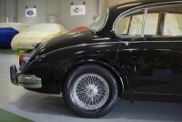 1964 JAGUAR 3.8 MKII SALOON - 25