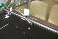 1964 JAGUAR 3.8 MKII SALOON - 49