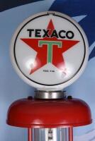 PETROL PUMP: An impressive and large Gilbert & Barker T8 "THEMIS " manual petrol pump in Texaco livery, circa 1930's (309cm tall) - 5