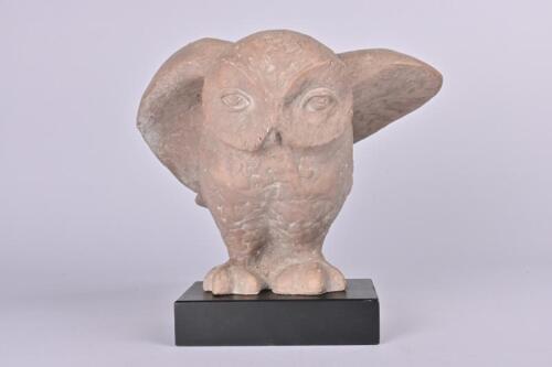 SCULPTURE: An Austin Productions Inc plaster cast figure of an owl, 18cm high, 30cm wide