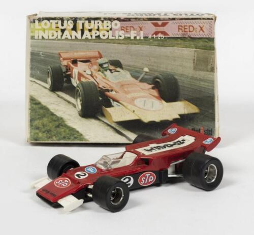 LOTUS: A Polistil 1:25 scale LOTUS INDIANAPOLIS TURBINE