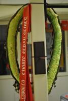 MERCEDES 450SLC: Bryan Thomson's winners wreath and two red silk winners sashs - 4