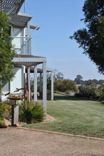 &nbsp;THE CONTENTS OF MOOREGOO FARM, HIGHLANDS, STRATHBOGIE RANGES VICTORIA ... (click to read more)
