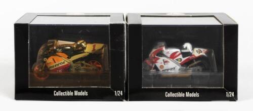 HONDA: TWO NOS 1:24 scale 2Wheels Honda NSR500 '#1 M.Doohan - World Champion 1998 / NSR-V500 '#58 F.Teixeira - 1998'