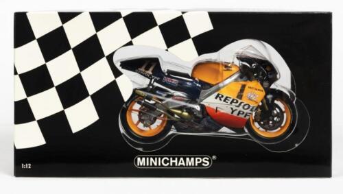 HONDA: A NOS 1:12 scale Minichamps Honda NSR500 "Repsol YPF" '#11 Tohru Ukawa - 500cc GP 2001'