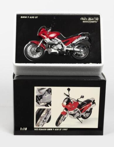 BMW: A NOS 1:18 scale Minichamps BMW F650 ST - 1997
