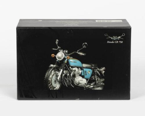 HONDA: A NOS 1:12 scale Minichamps 'Classic Bike Series' Honda CB 750,