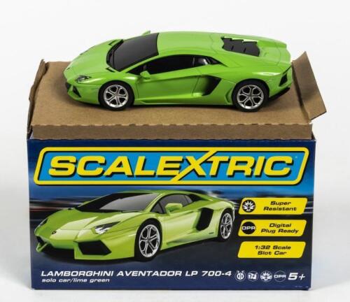 LAMBORGHINI: A NOS 1:32 scale ScaleXtric Lamborghini Aventador LP 700-4 slot car