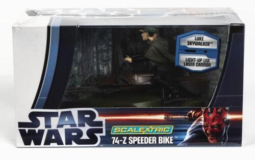 STAR WARS: A NOS 1:32 scale ScaleXtric Star Wars 74-Z speeder bike 'Luke Skywalker' slot bike