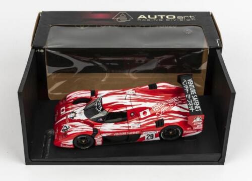 TOYOTA: A 1:18 scale Autoart Toyota GT1 TS020 Le Mans (Toyota Motorsport Team) #29 Boutsen/Brundle/Katayama - Le Mans 1998