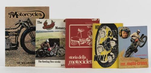 MOTOR CYCLES: Five books relating to motor cycles. 'storia della motocicletta (Il secondo dopoguerra (1940-1955)' softcover book by Abramo Giovanni Luraschi