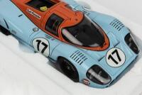 PORSCHE: A 1:18 sale Autoart Porsche 917 Long Tail Gulf #17 - Le Mans 1971 - 2