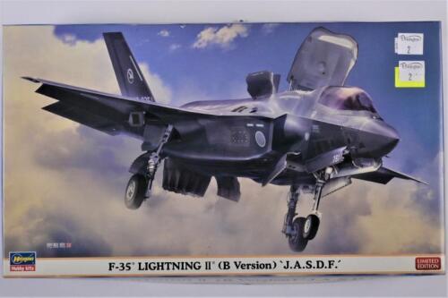 HASEGAWA: A 1:72 scale Limited edition F-35 Lightning II ( B Version) "J.A.S.D.F." boxed model kit