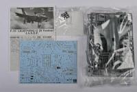 HASEGAWA: A 1:72 scale Limited edition F-35 Lightning II ( B Version) "J.A.S.D.F." boxed model kit - 2