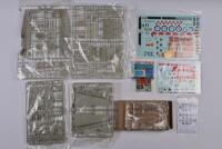 KITTY HAWK: A 1:32 scale T-6 "TEXAN" boxed model kit - 2