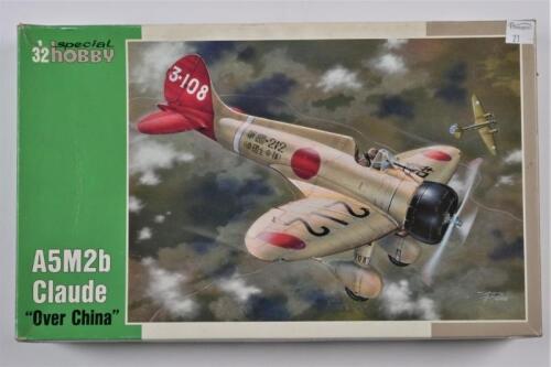 SPECIAL HOBBY: A 1:32 scaleA5M2b Claude boxed model kit