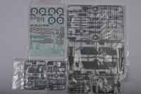 WINGNUT WINGS: A 1:32 scale Sopwith Pup "Gnome" boxed model kit - 2