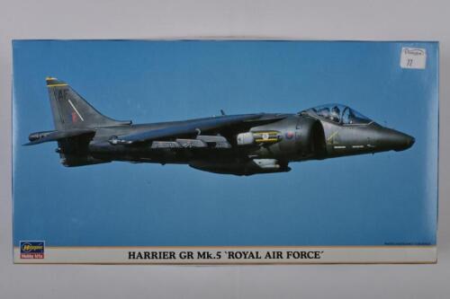 HASEGAWA: A 1:48 scale Special version Harrier GR Mk.5 "Royal Air Force" boxed model kit