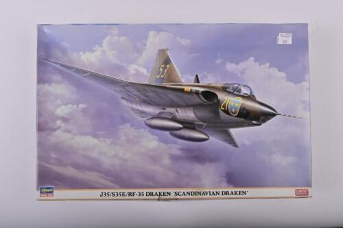 HASEGAWA: A 1:48 scale Limited edition J35/S35E/RF-35 Draken "Scandinavian Draken" boxed model kit