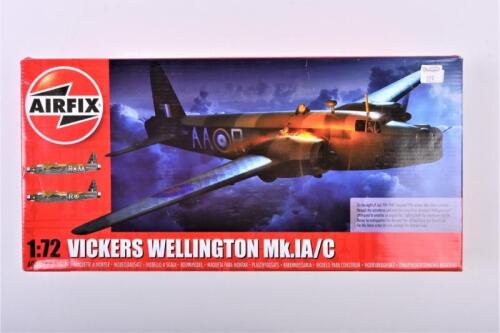 AIRFIX: A 1:72 scale Vickers Wellington Mk.IA/C boxed model kit