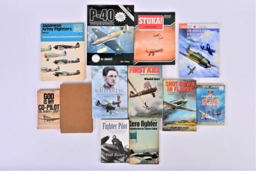 BATTLE AIRCRAFTS: Misc. of books and booklets about battle aircrafts