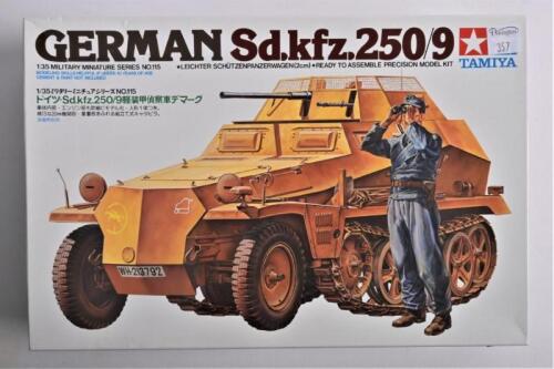 TAMIYA: A 1:35 scale German Leichter Schutzenpanzerwagen Sd.Kfz.250/9 boxed model kit