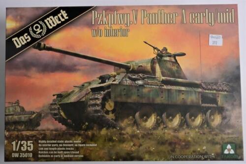 DAS WERK: A 1:35 scale German medium battle tank WW2 Pzkpfwg.V Panther A early/mid boxed model kit